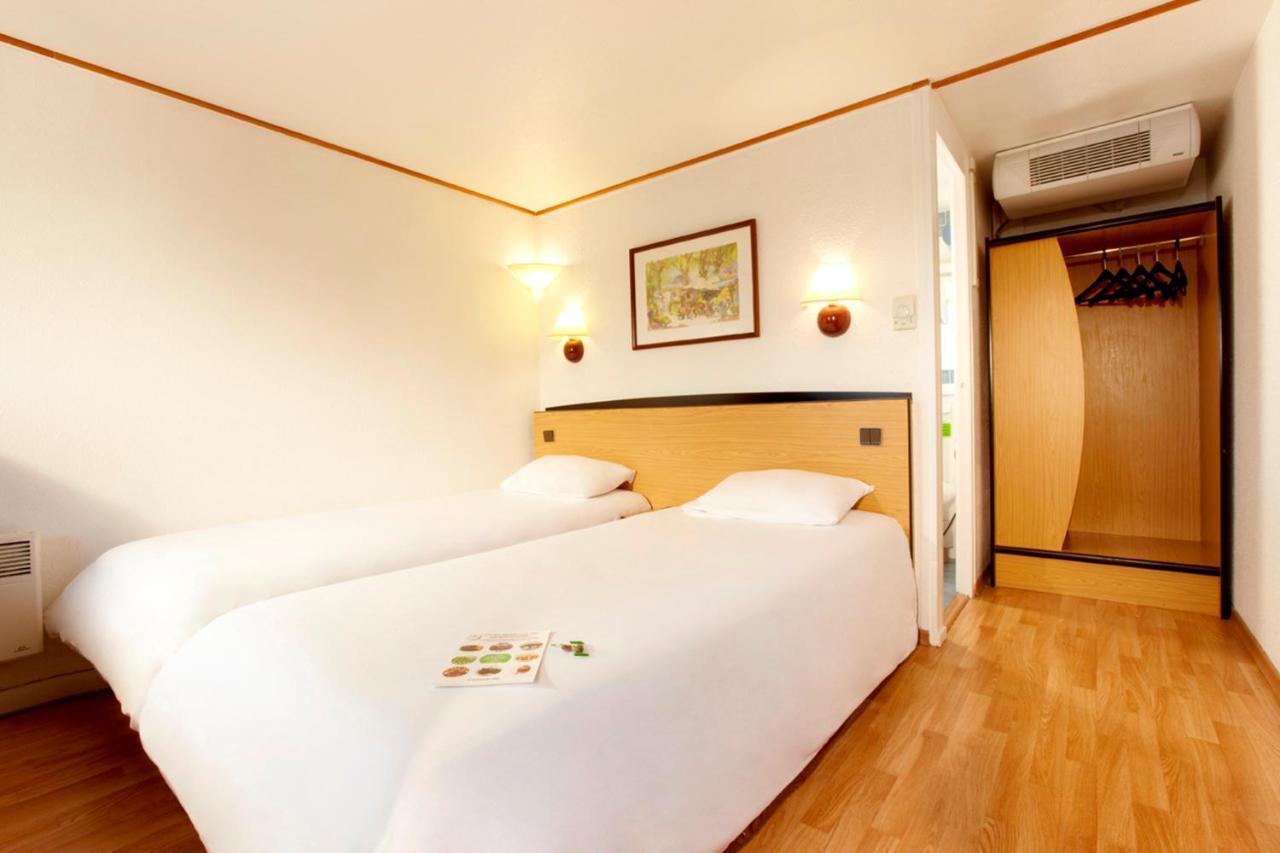 The Originals Access, Hotel Foix Room photo